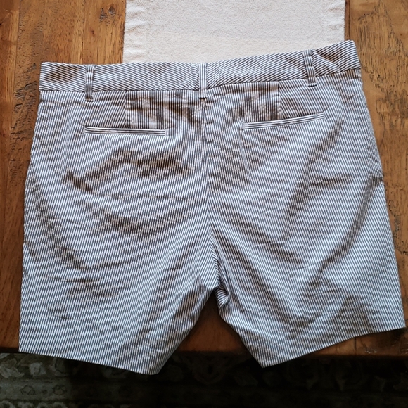 Ann Taylor Pin Stripe Shorts - Picture 3 of 5